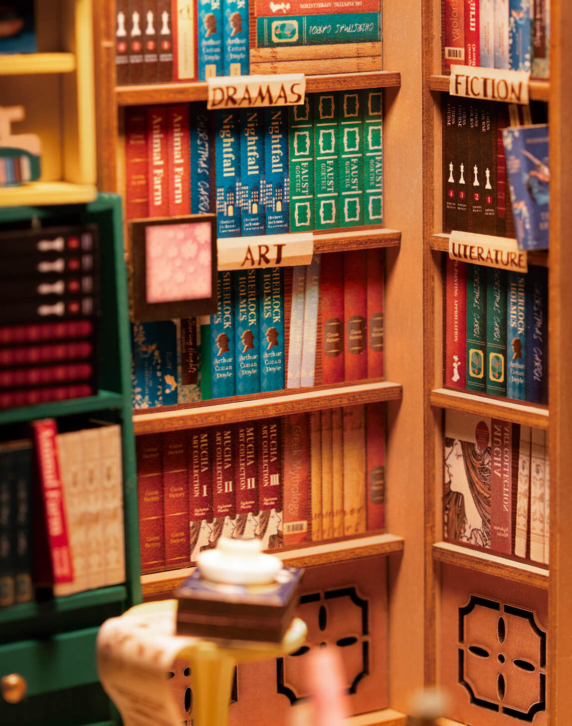 Roombox - RDS008e - Bookstore (194pcs)